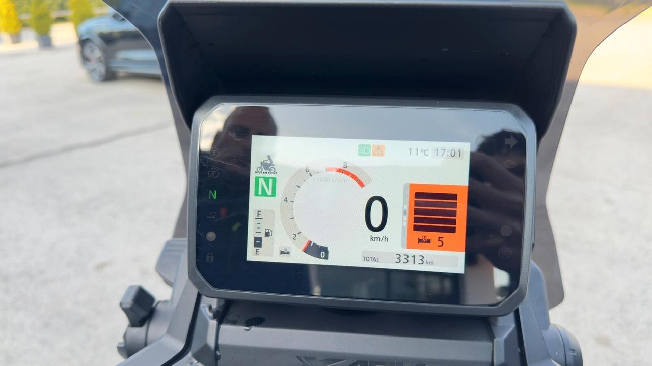 Honda X-ADV 750/PRONTA CONSEGNA/DEPOTENZATA PER PATENTE A2/UFFICIALE/GARANZIA CASA MADRE/