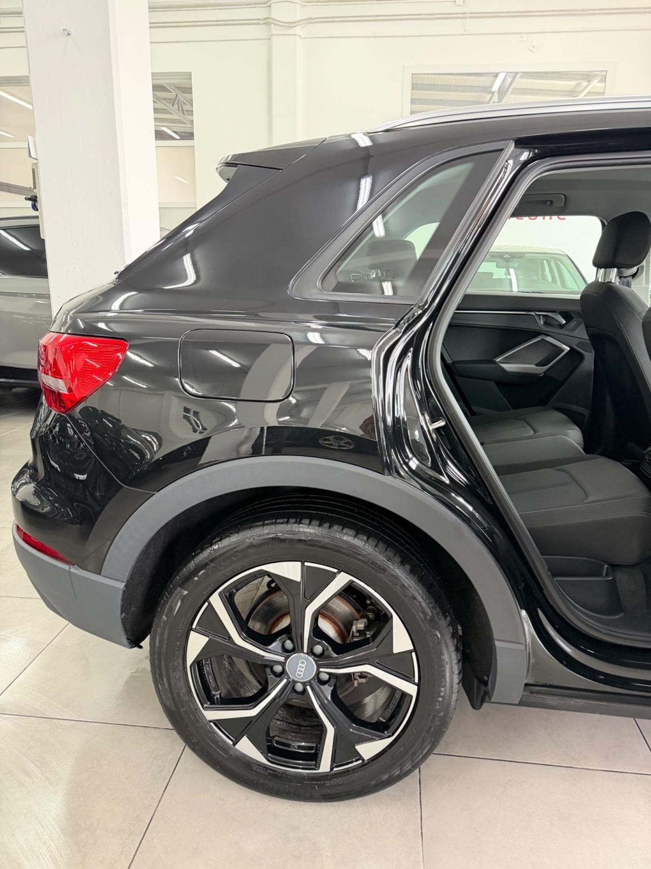 Audi Q3 35 TDI S tronic Advanced FINANZIABILE