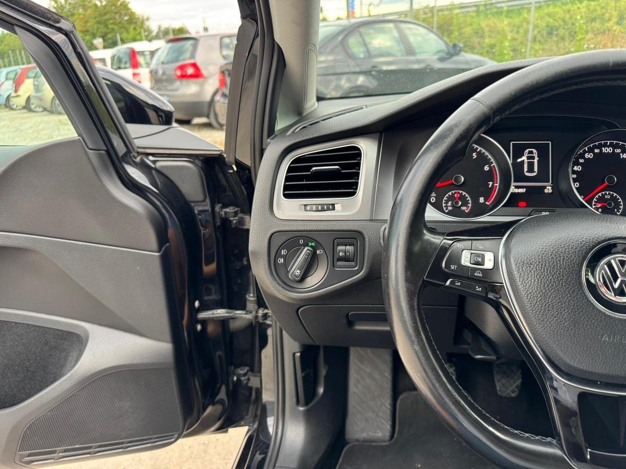 Volkswagen Golf 1.2 TSI 85 CV 5p. Tech&Sound BlueMotion Technology