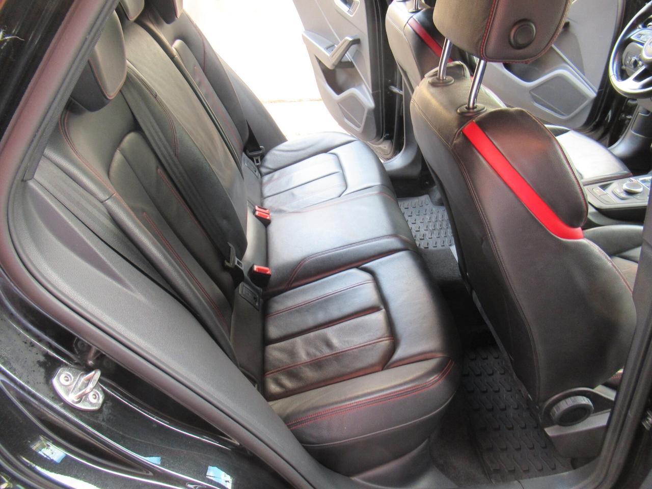 Audi Q2 2.0 TDI 190 CV QUATTRO S-TRONIC S-LINE IDENTITY BLACK