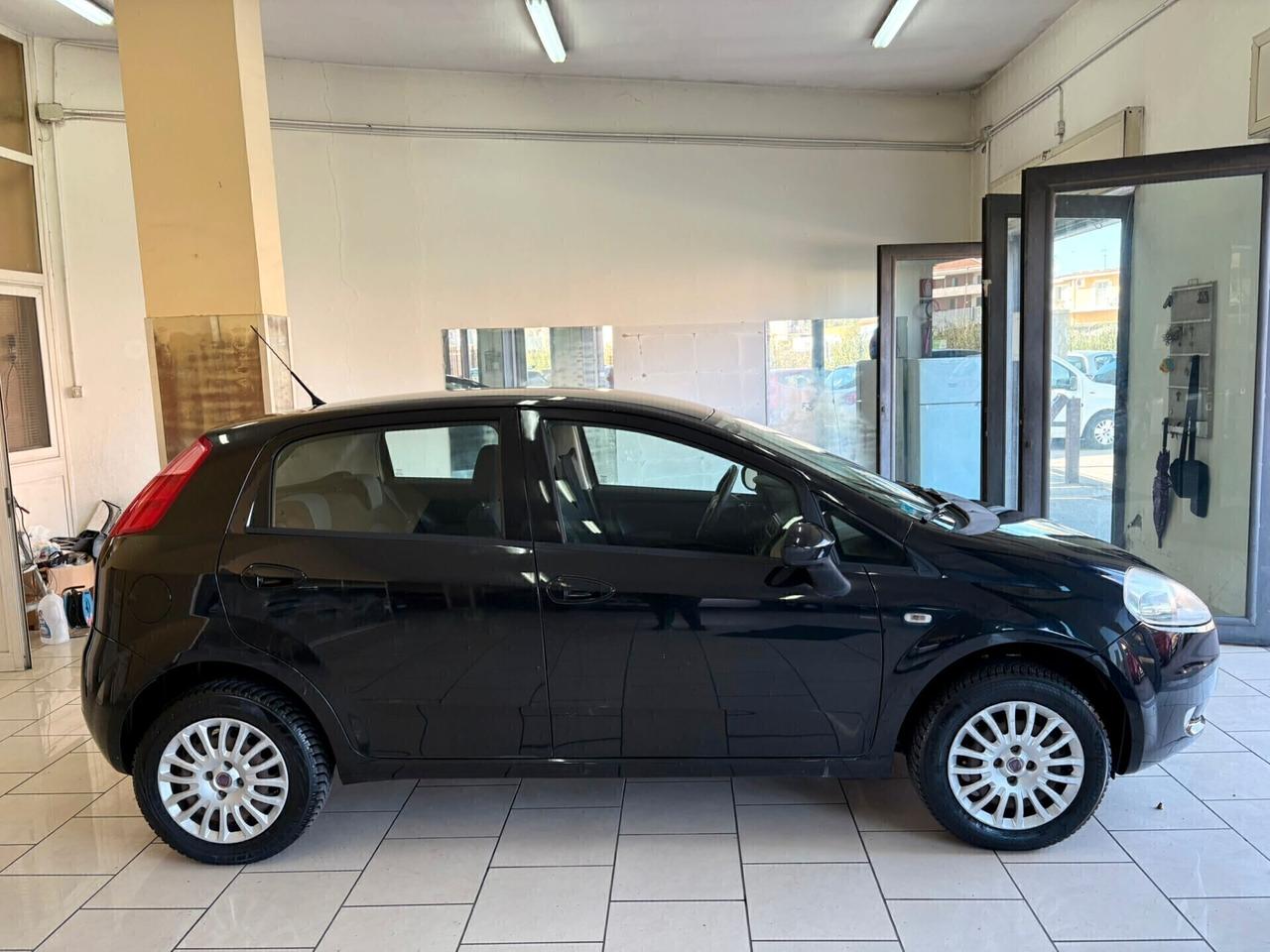 Fiat Grande Punto 1.4 benzina metano 5porte