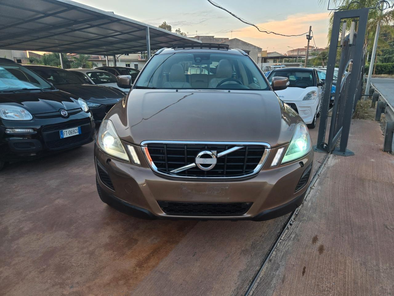 Volvo XC 60 XC60 D5 AWD Momentum