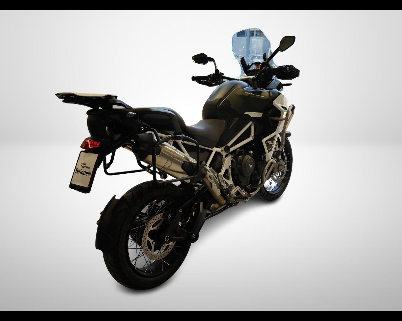TRIUMPH Tiger 1200 - Rally Explorer