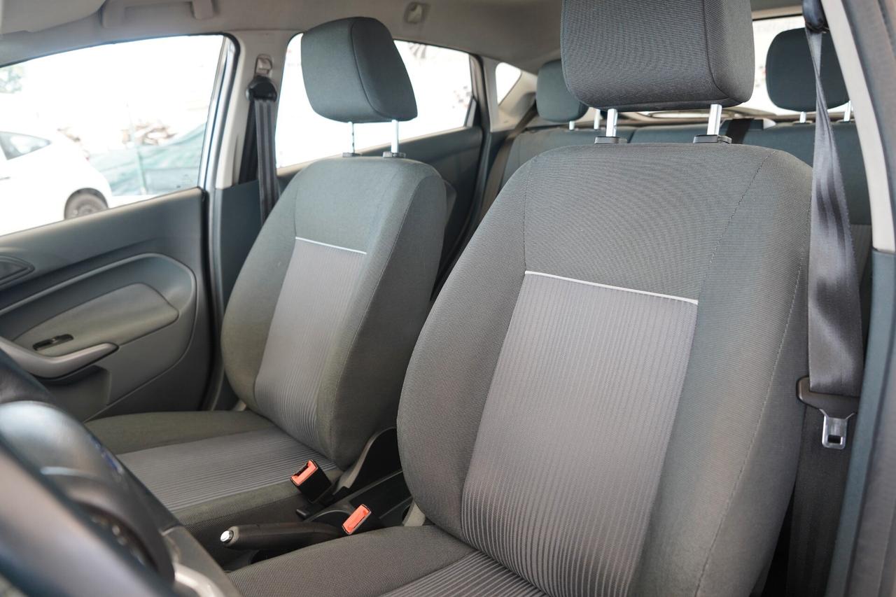 Ford Fiesta Ikon 1.2 82 CV 5 porte