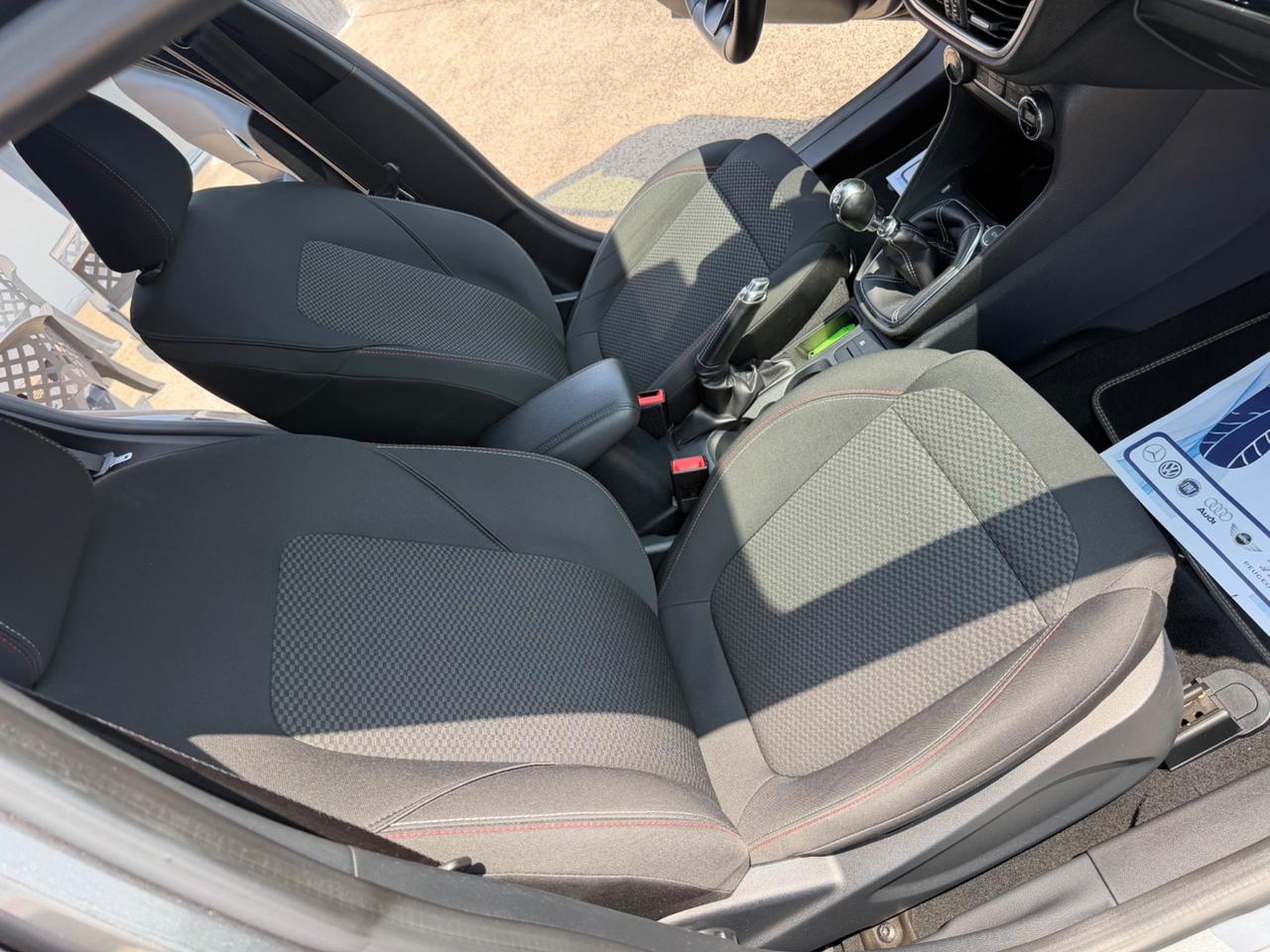 Ford Fiesta 1.5 TDCi 5 porte ST-Line