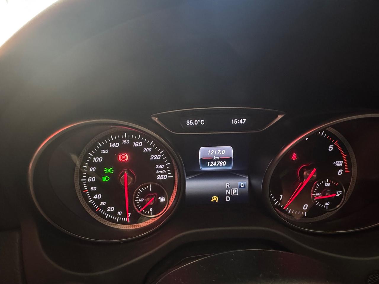 Mercedes-benz GLA 200 180 d Automatic Premium