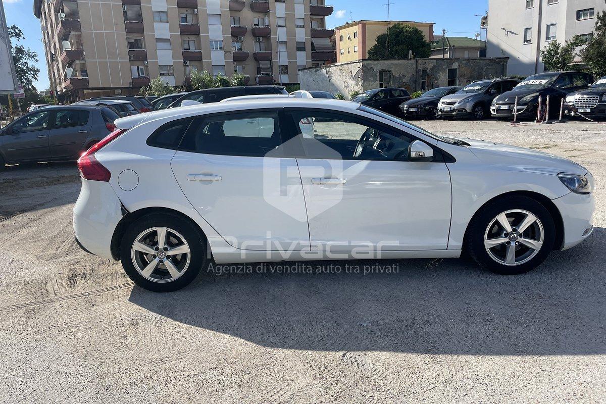 VOLVO V40 D2 1.6 Business