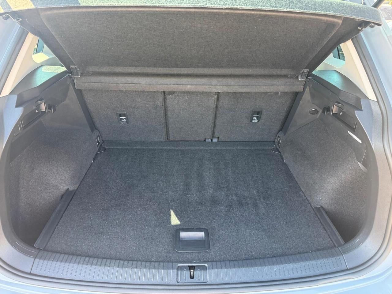 Tiguan 2.0 TDI 122 CV Life My 2022 * Ok Neopatentati
