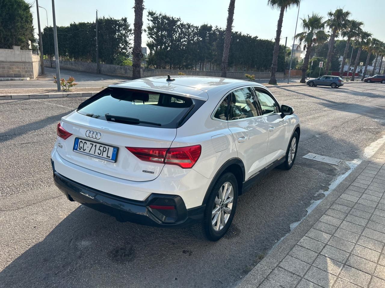 Audi Q3 SPB 35 TDI S tronic Business Plus