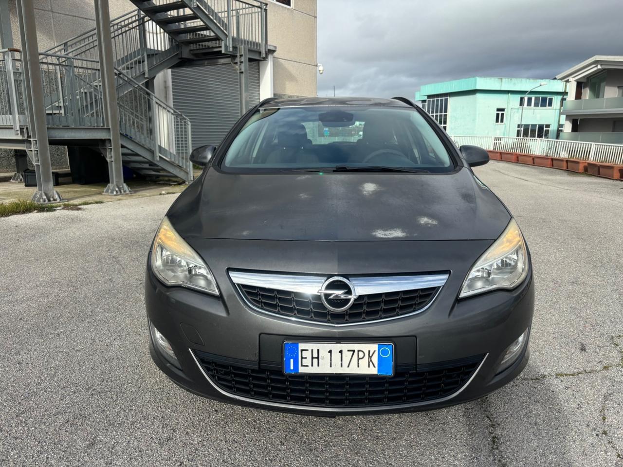 Opel Astra 1.7 CDTI 110CV Sports Tourer Cosmo