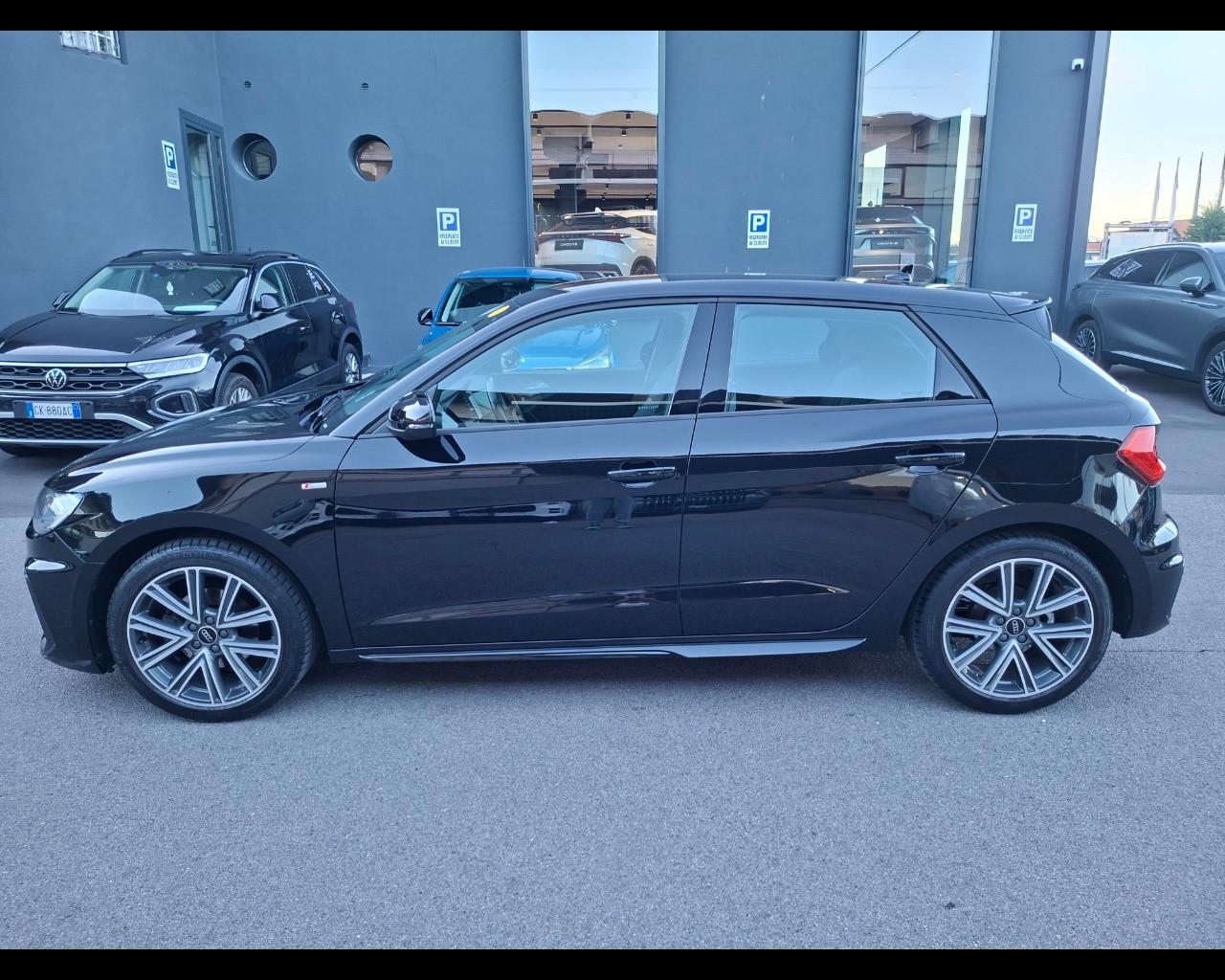 AUDI A1 2ª serie - A1 SPB 30 TFSI S tronic S line edition