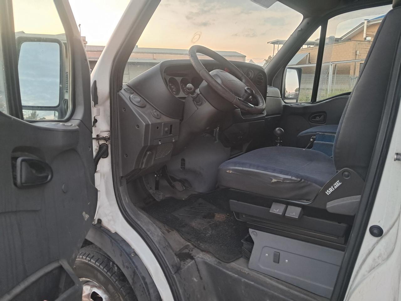 OFFICINA MOBILE DAILY