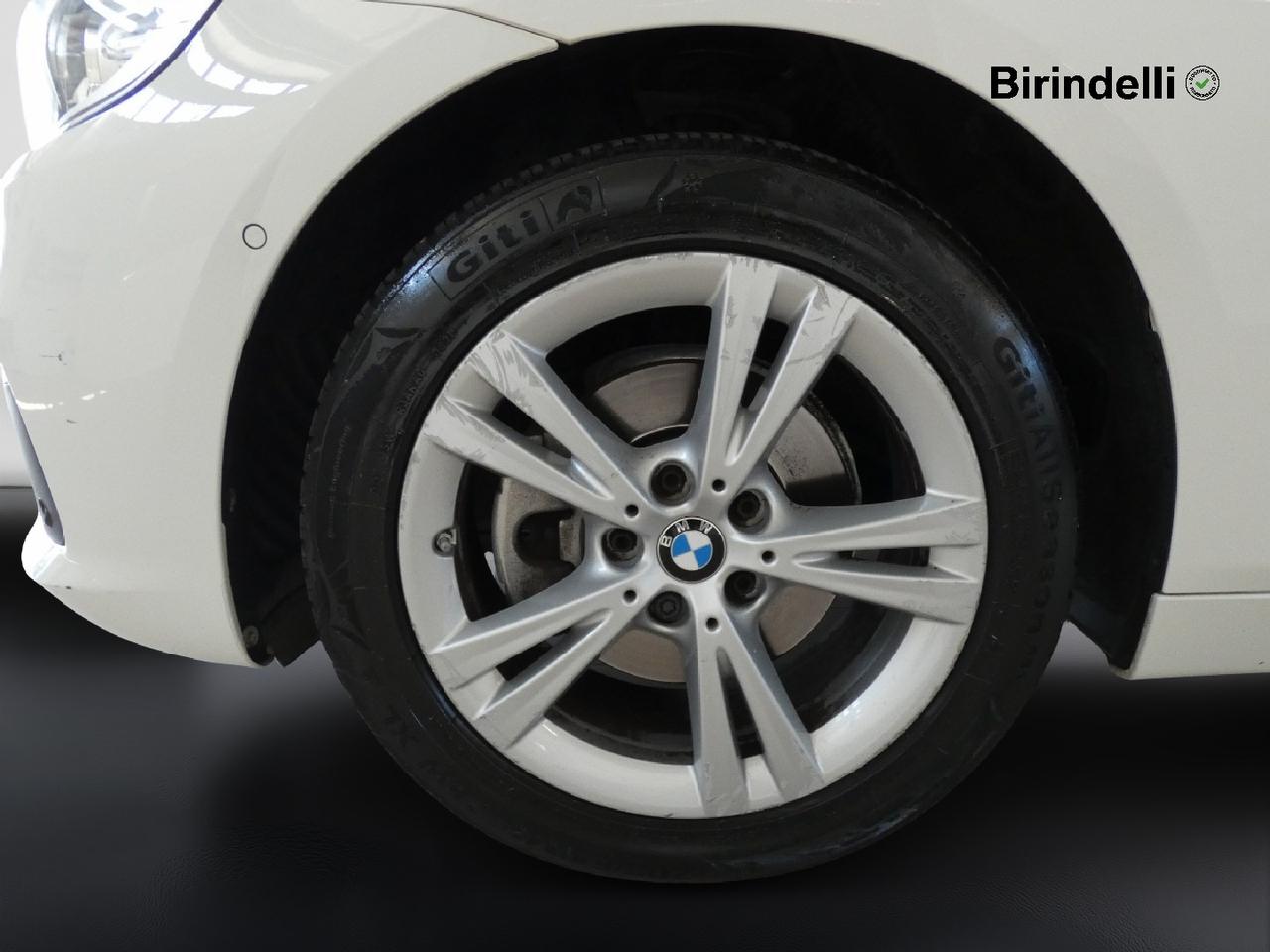 BMW Serie 2 A.T. (F45) - 216d Active Tourer Advantage
