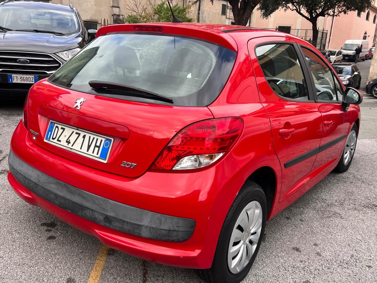 Peugeot 207 1.4 HDi 70CV 5p. XS cambio manuale rumoroso