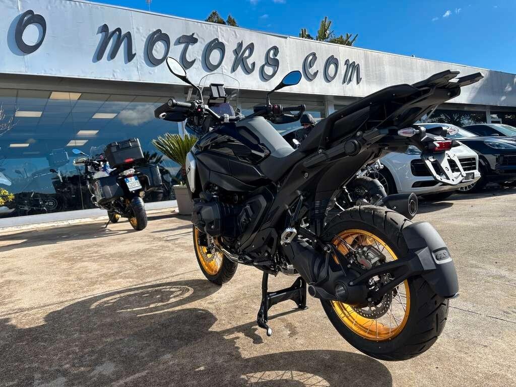 Bmw R 1300 GS Triple Black Nuovo pronto consegna Tuo a solo 215 Euro al mese
