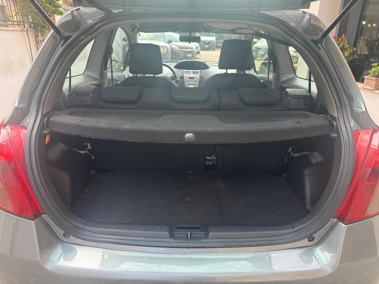 TOYOTA Yaris 1.4 D-4D 3 porte M-MT Sol