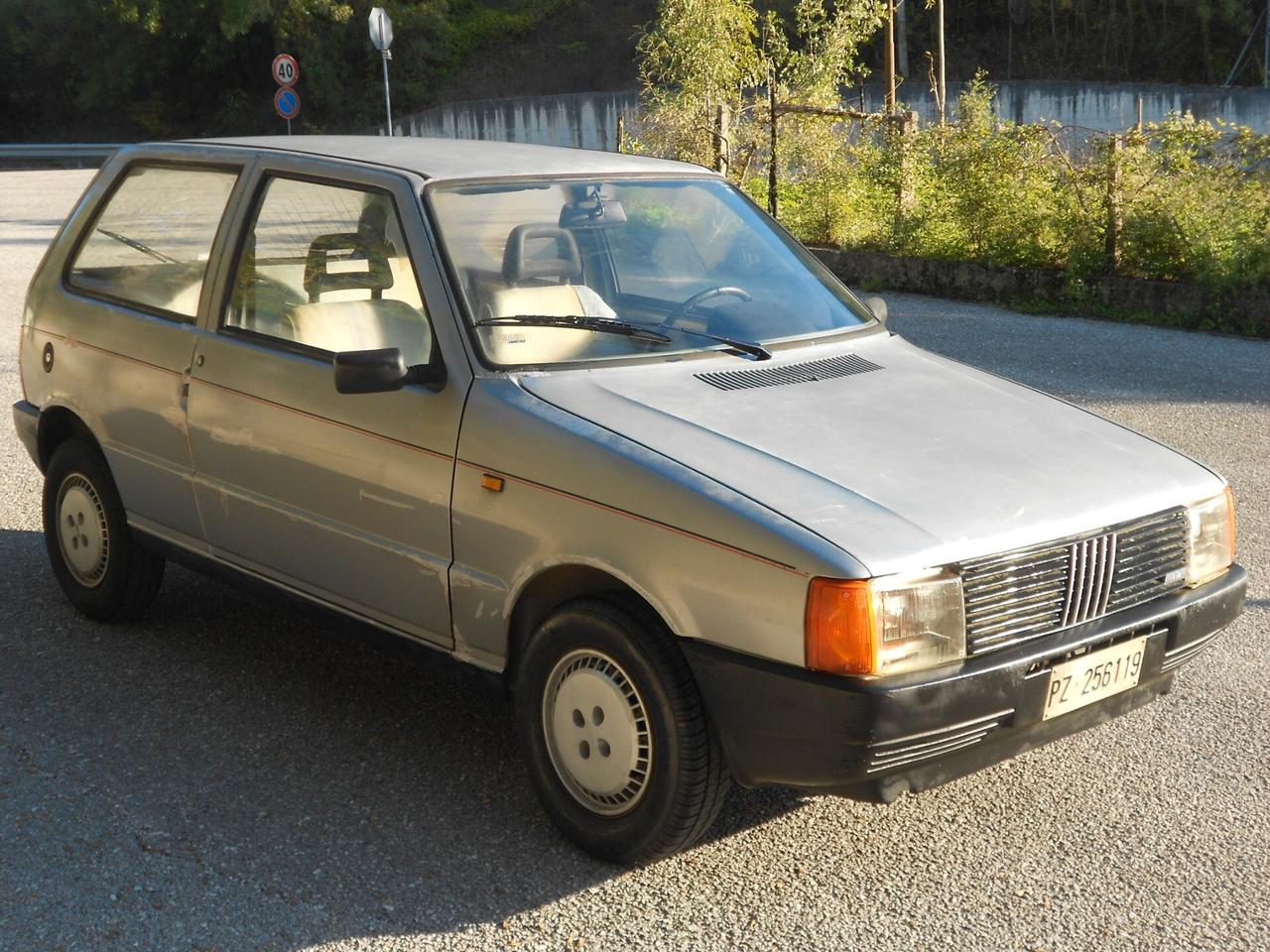 UNO 45 STING 3p(NUOVA:75.338km)5posti,FERMA dal 2006