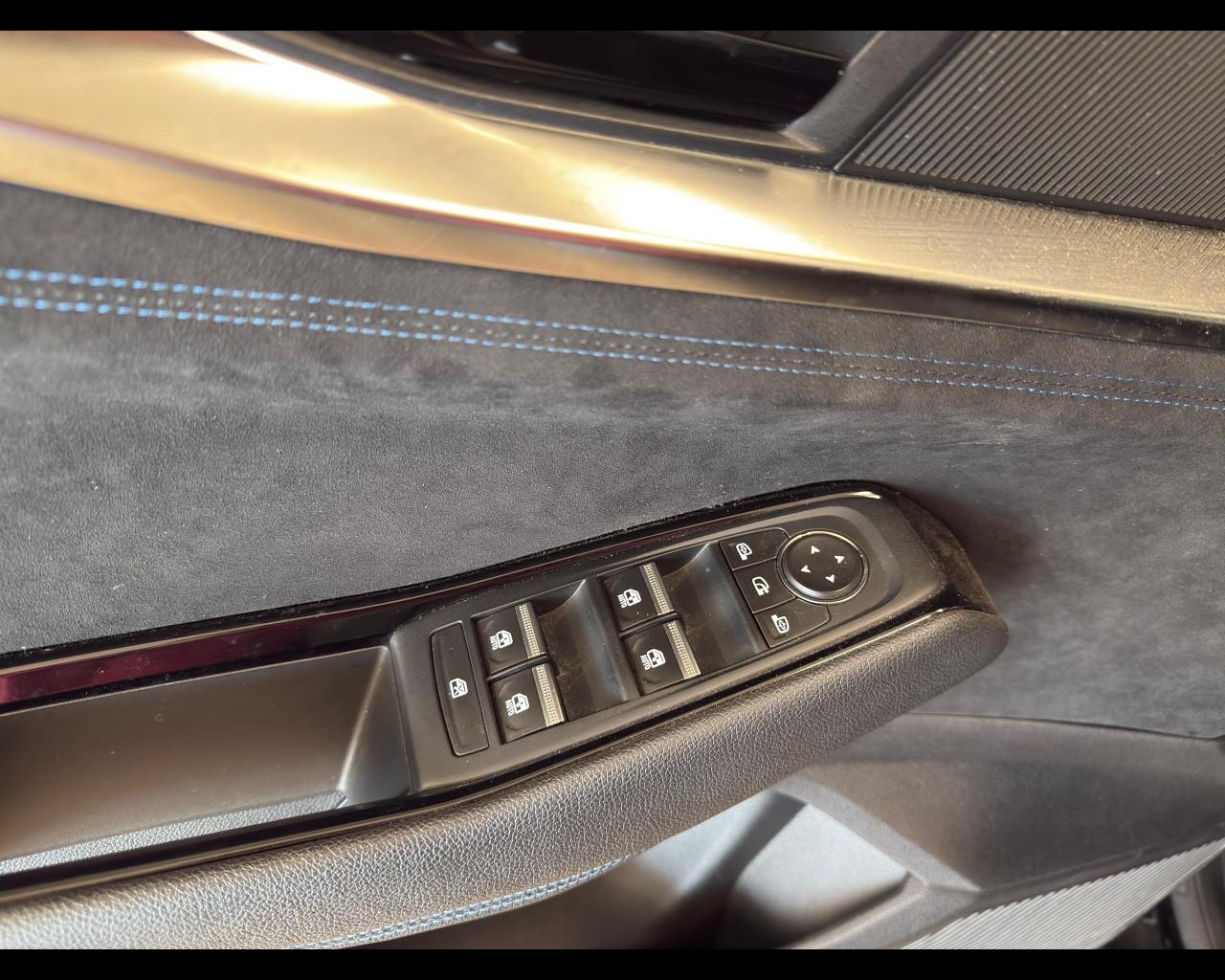 RENAULT Austral - Austral Full Hybrid E-Tech 200 CV Iconic Esprit Alpine