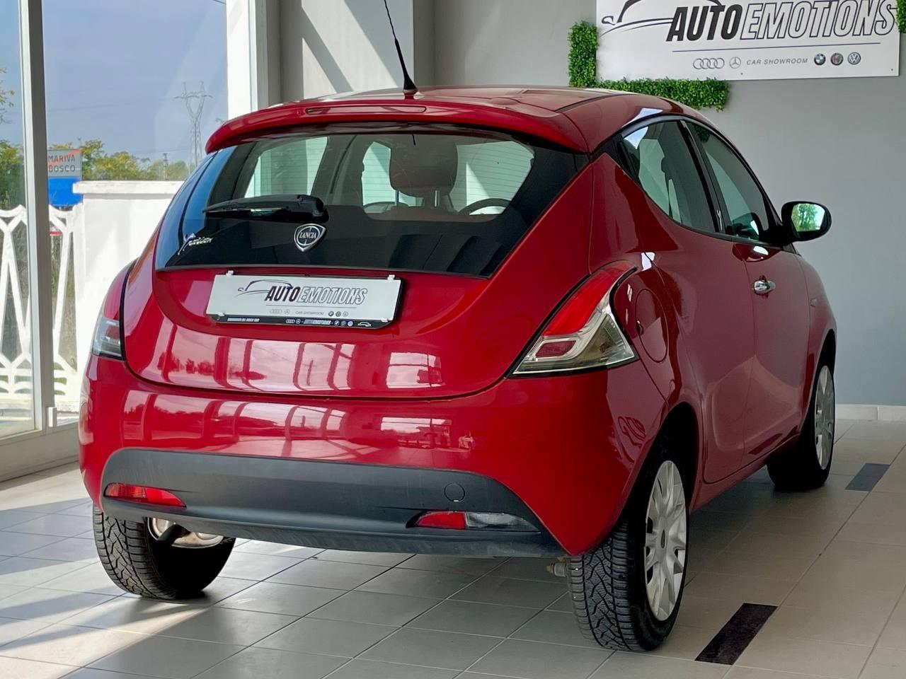 Lancia Ypsilon 1.2 - Distribuzione Eseguita