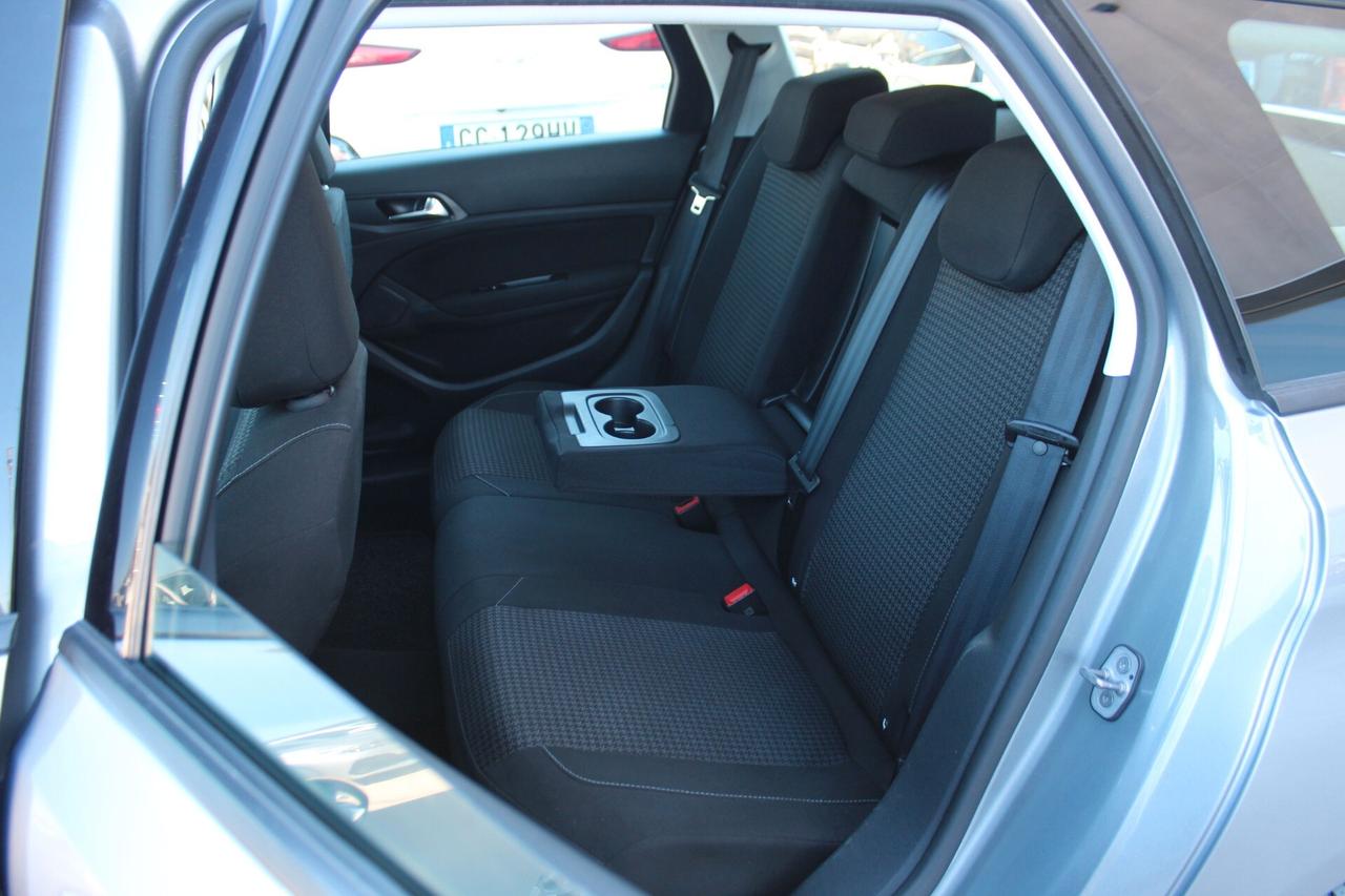 Peugeot 308 BlueHDi 100 S&S SW Business