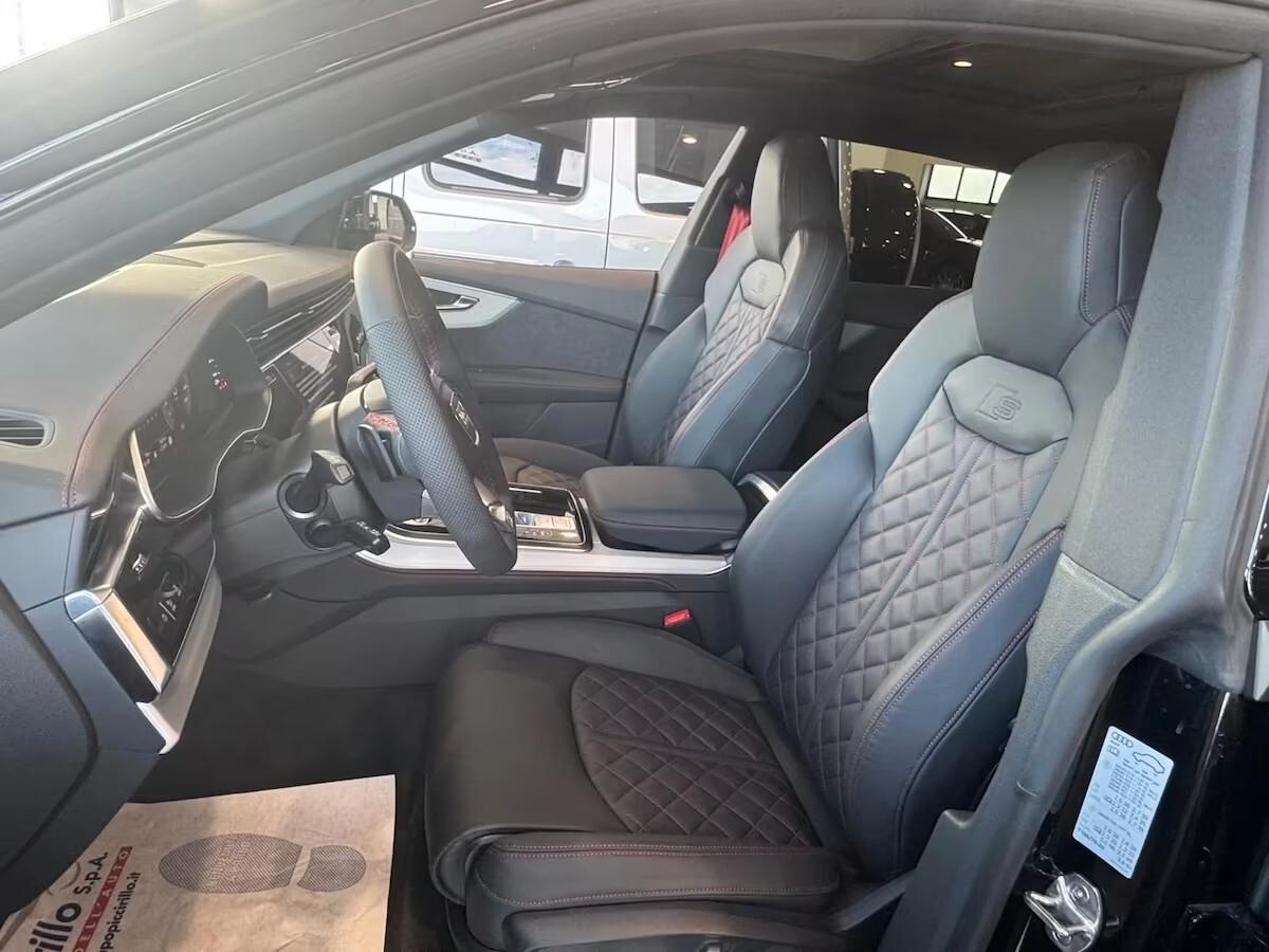 Audi Q8 SUV 50 TDI 286 CV quattro tiptronic S line edition KM0