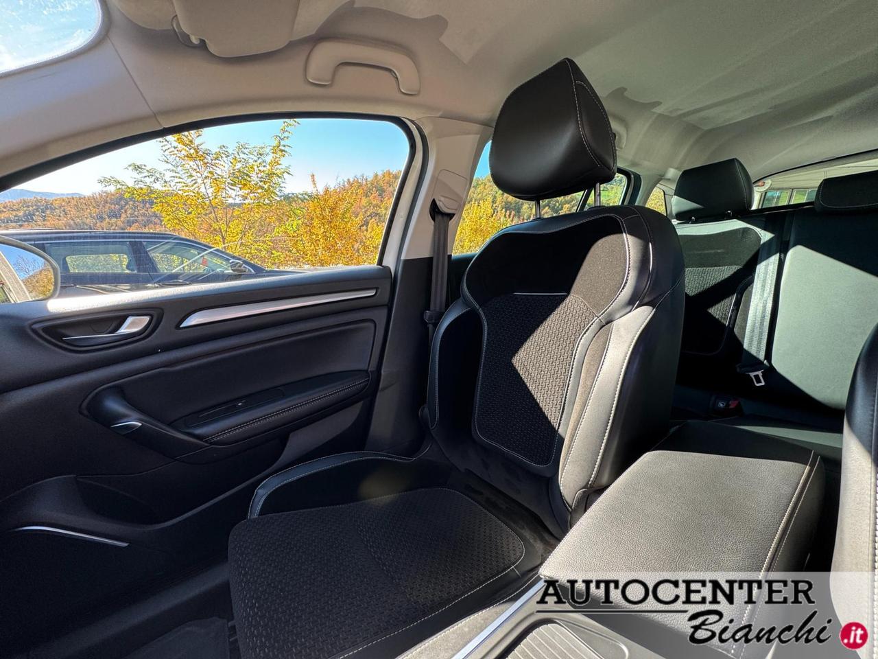 Renault Megane Sporter 1.5 blue dci Intens 115cv edc my19