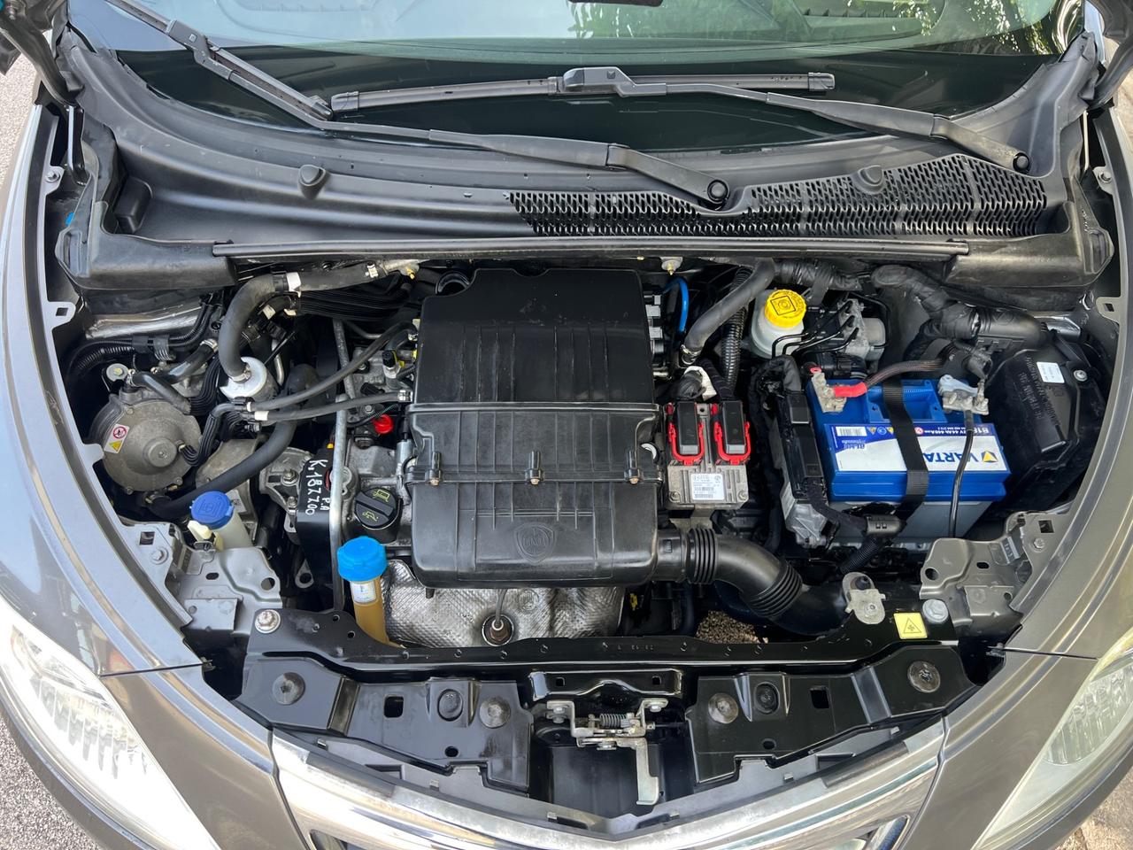 Lancia Ypsilon 1.2 69cv GPL Ecochic Platinum 2013
