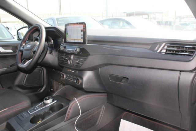 Ford Kuga 2.0 ST-Line 2wd 120cv AUTO con Navi e CarPlay