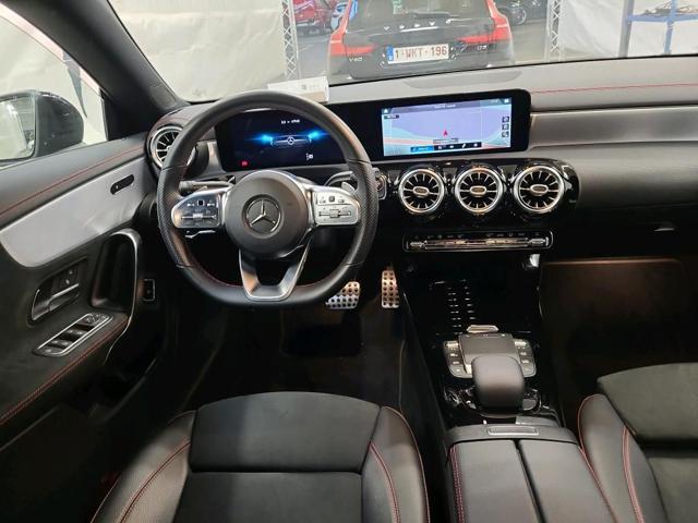 MERCEDES-BENZ CLA 180 d Automatic Premium