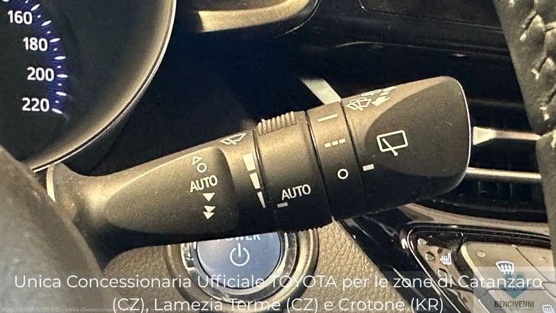 Toyota C-HR 1.8 Hybrid E-CVT Trend
