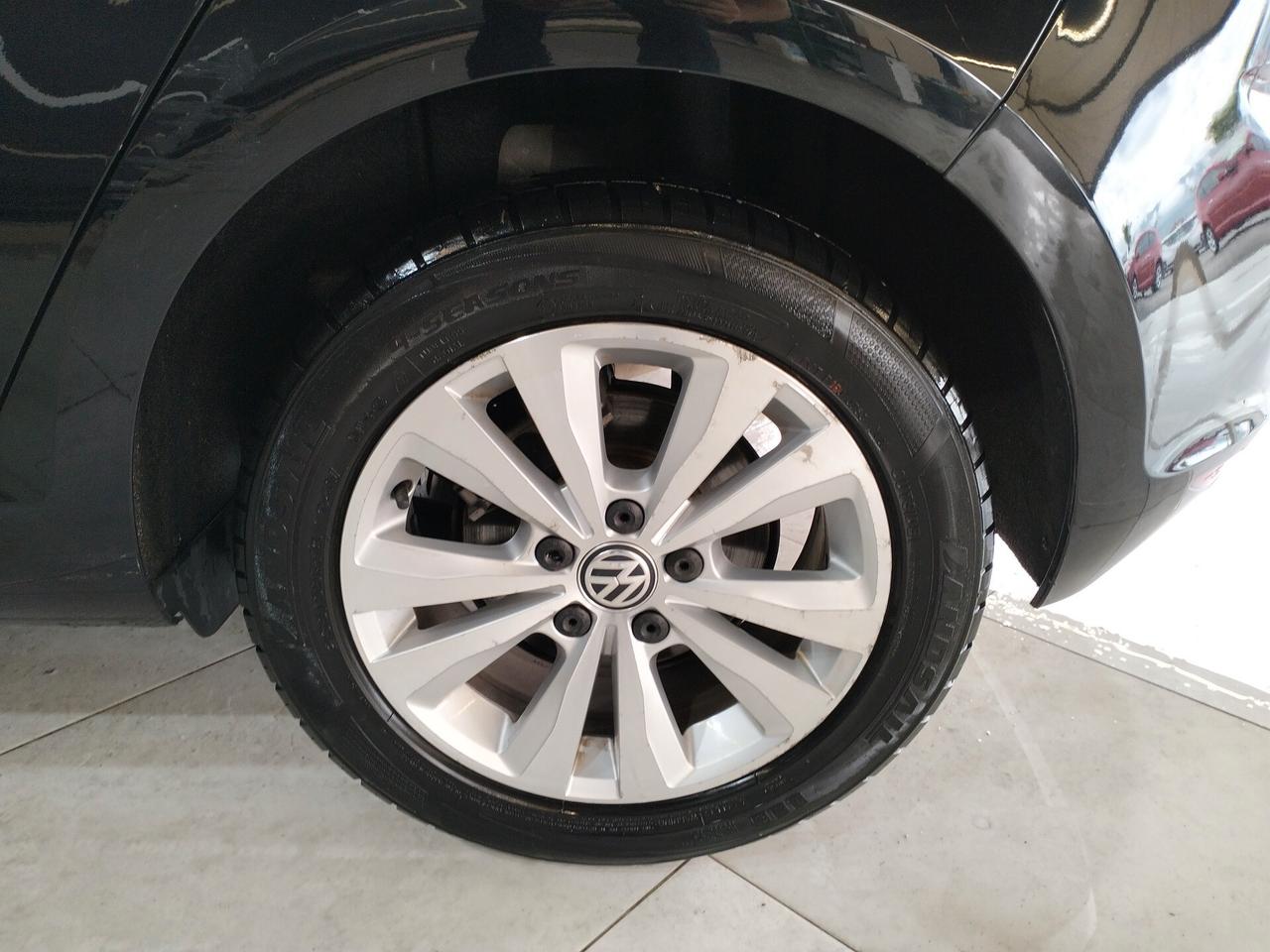 Volkswagen Golf VII 5p 1.6 tdi Comfortline