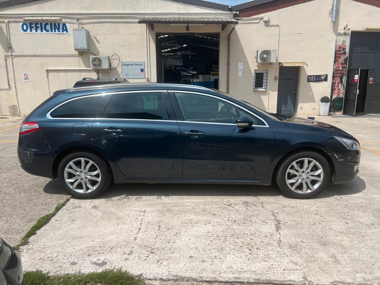 Peugeot 508 2.0 HDi 140CV SW Ciel Allure