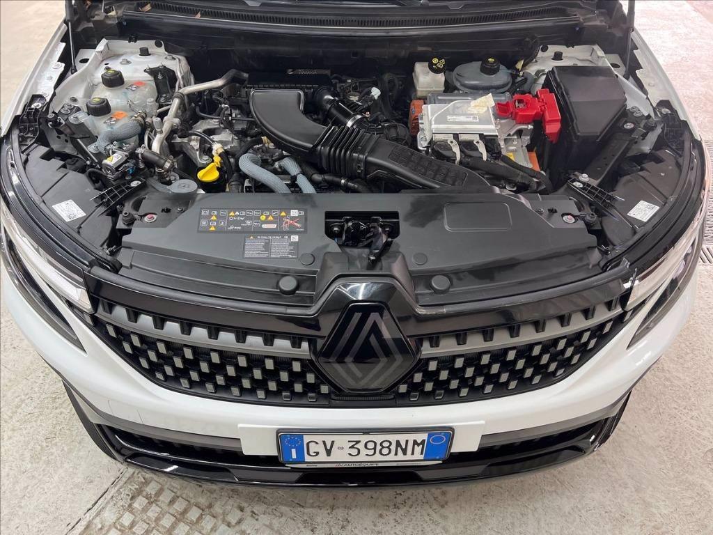 RENAULT Austral 1.2 E-Tech full hybrid Iconic Esprit Alpine 200cv auto del 2024