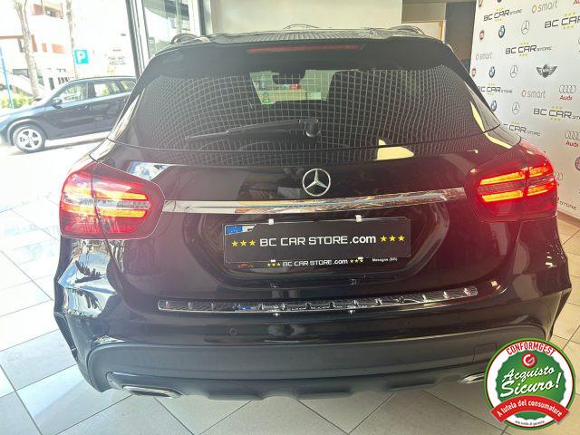 MERCEDES-BENZ GLA 200 d Aut. 4Matic PREMIUM AMG