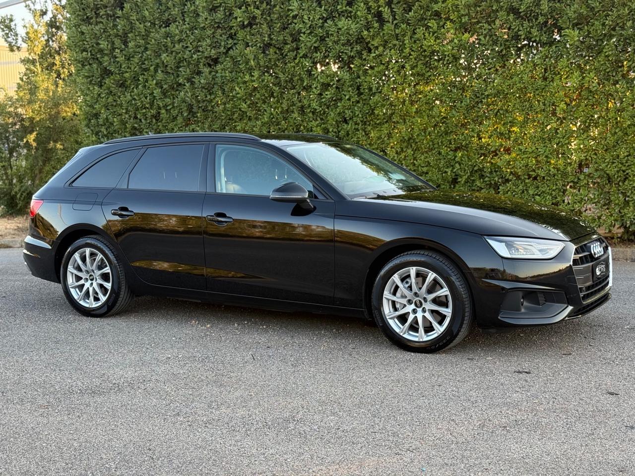Audi A4 Avant 40 TDI S tronic