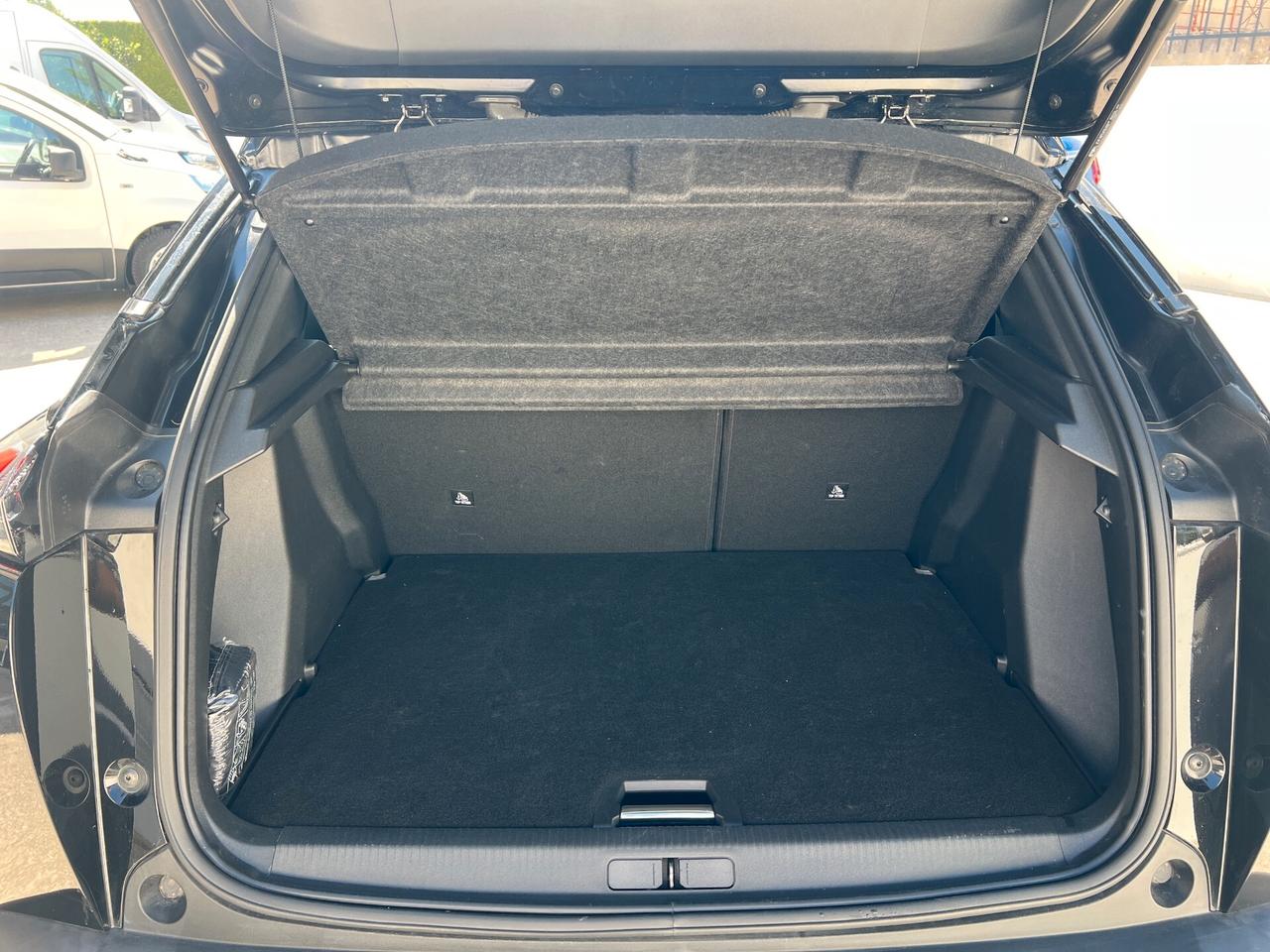 Peugeot 2008 PureTech 130 S&S Allure