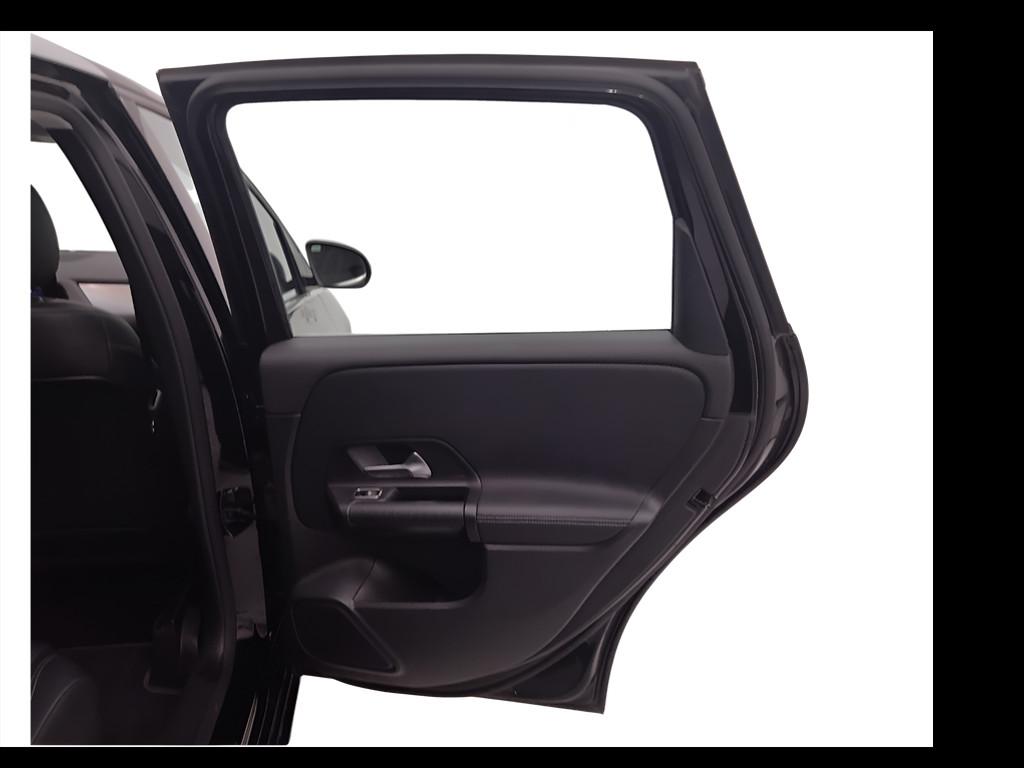 Mercedes-Benz Classe B - W247 2018 - B 180 d Sport auto