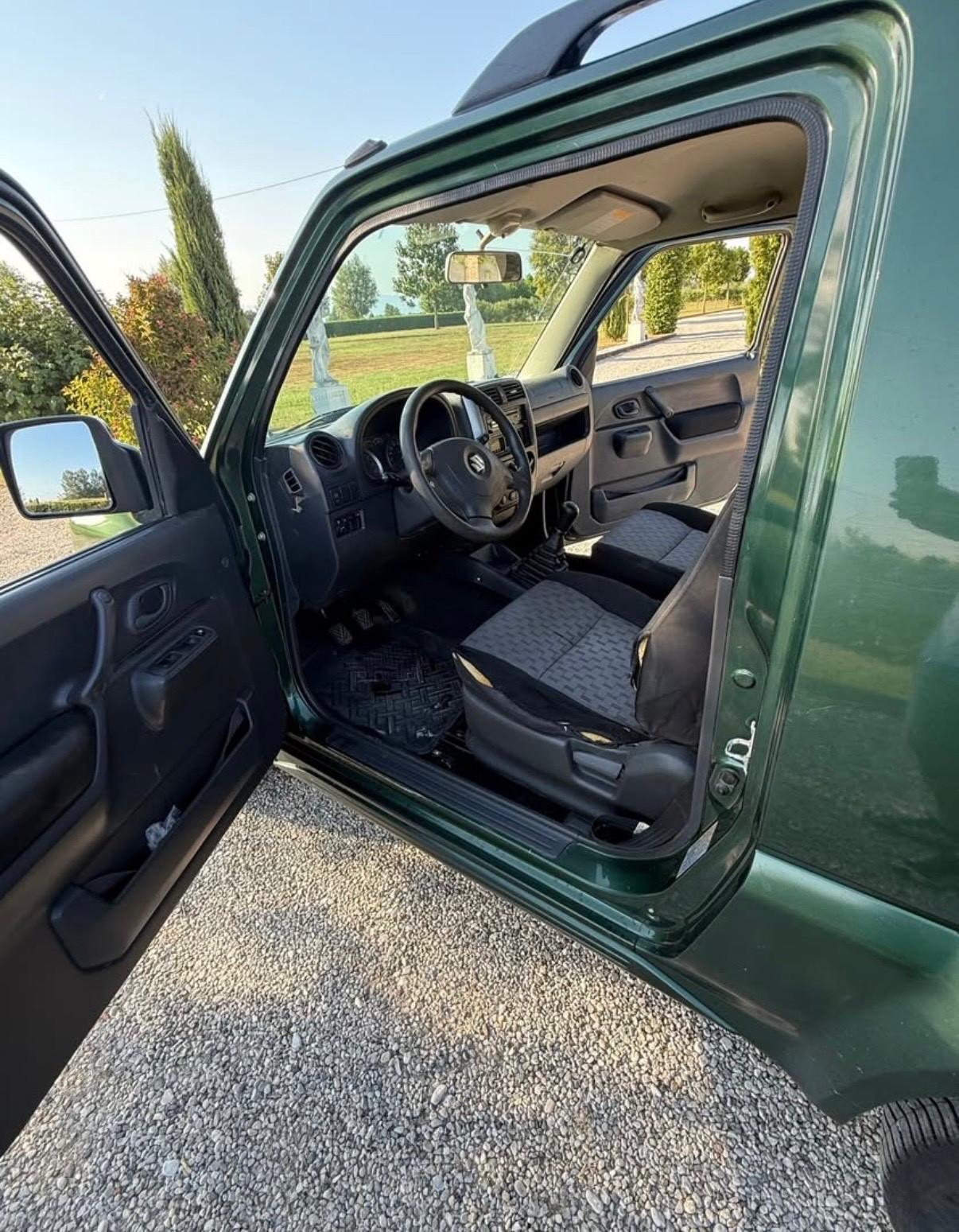 Suzuki Jimny 1.3i 16V cat 4WD JX