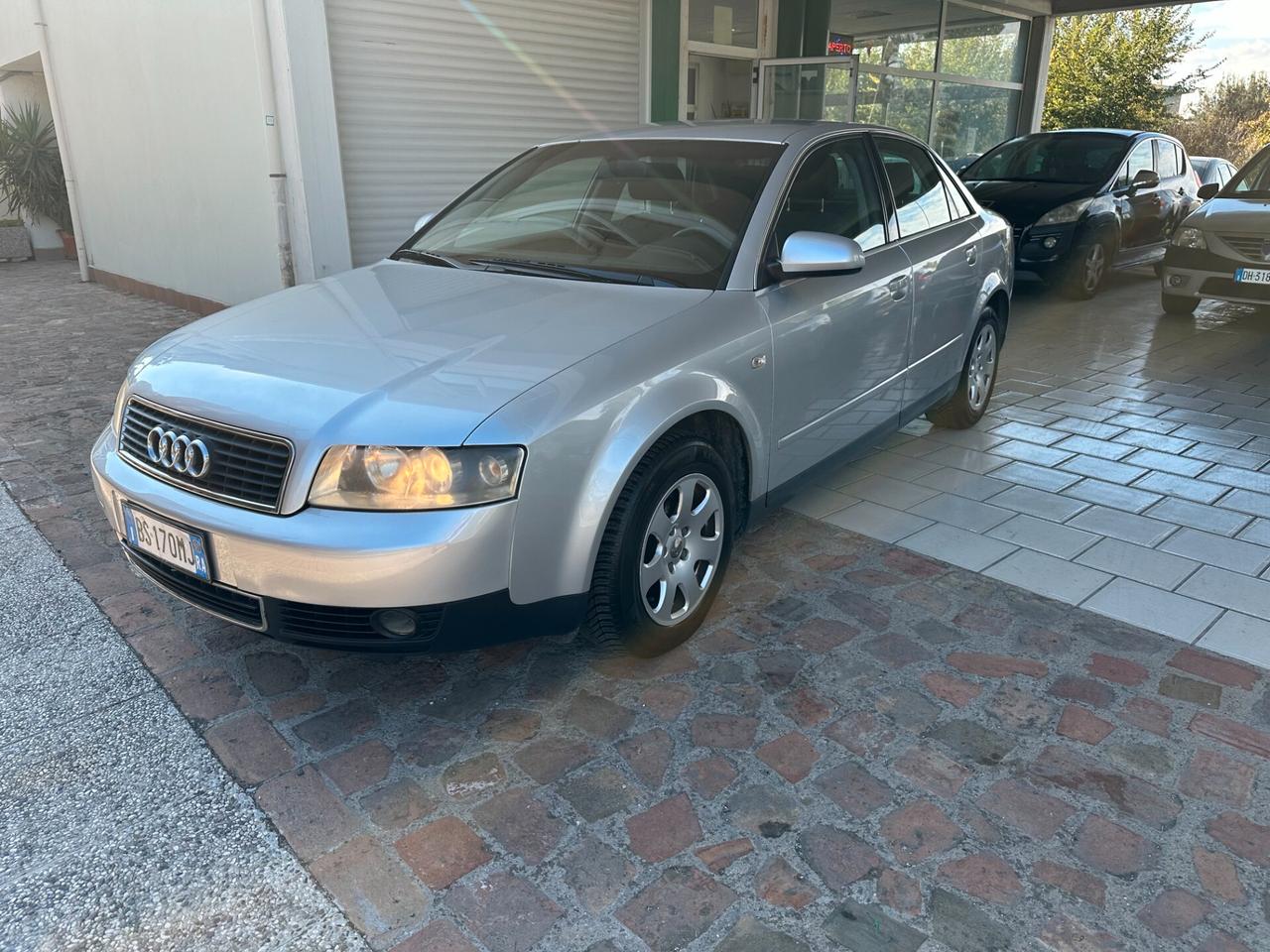 Audi A4 1.9 TDI (12 RATE)
