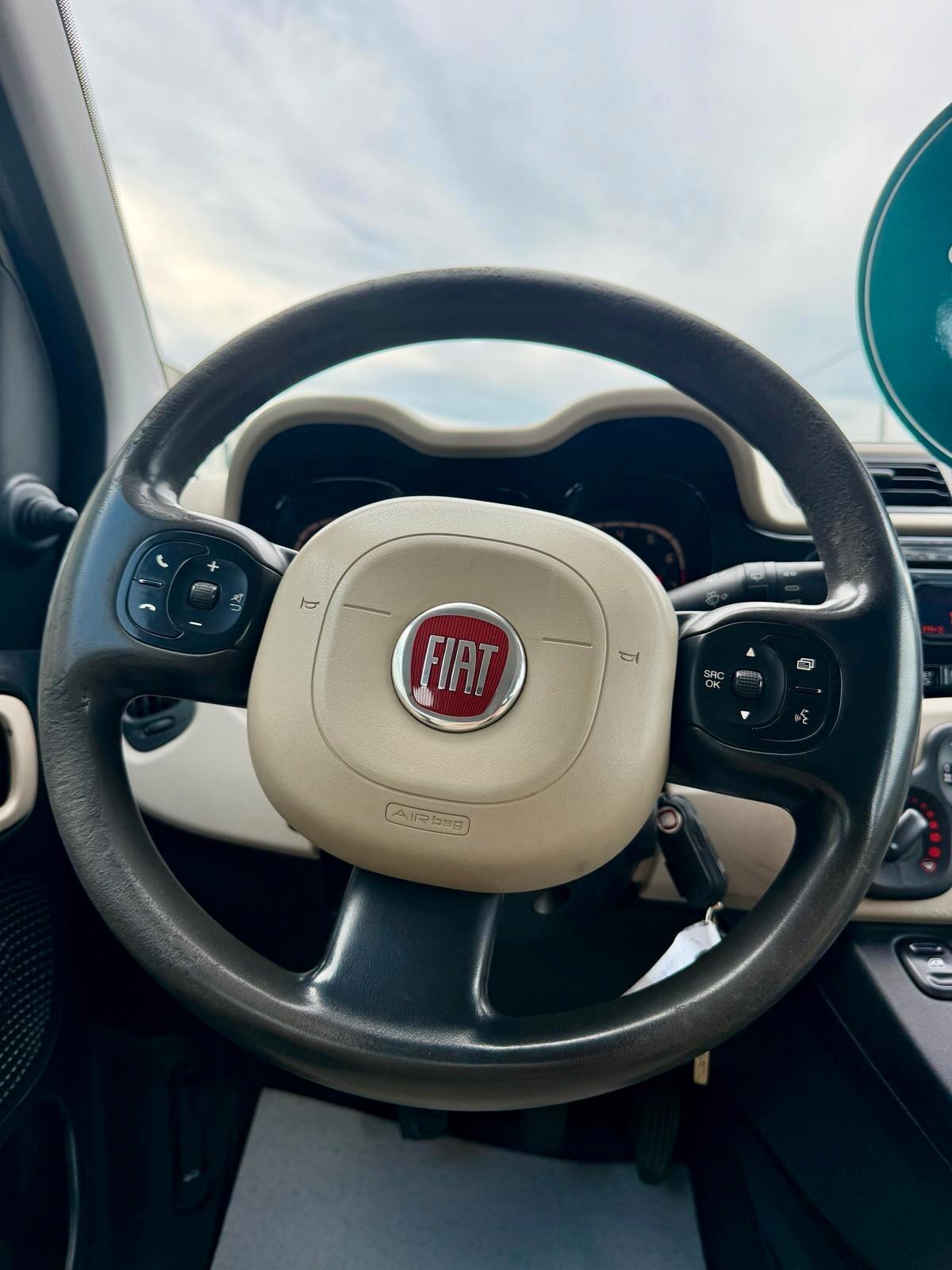 Fiat Panda 0.9 TwinAir Turbo Natural Power Lounge - okneopatentato