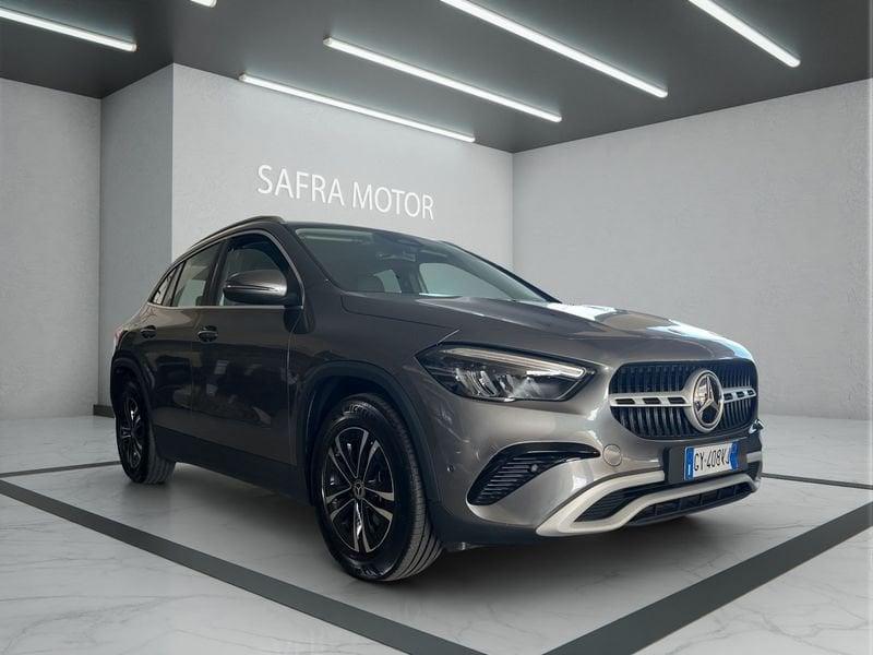 Mercedes-Benz GLA GLA 180 d Advanced