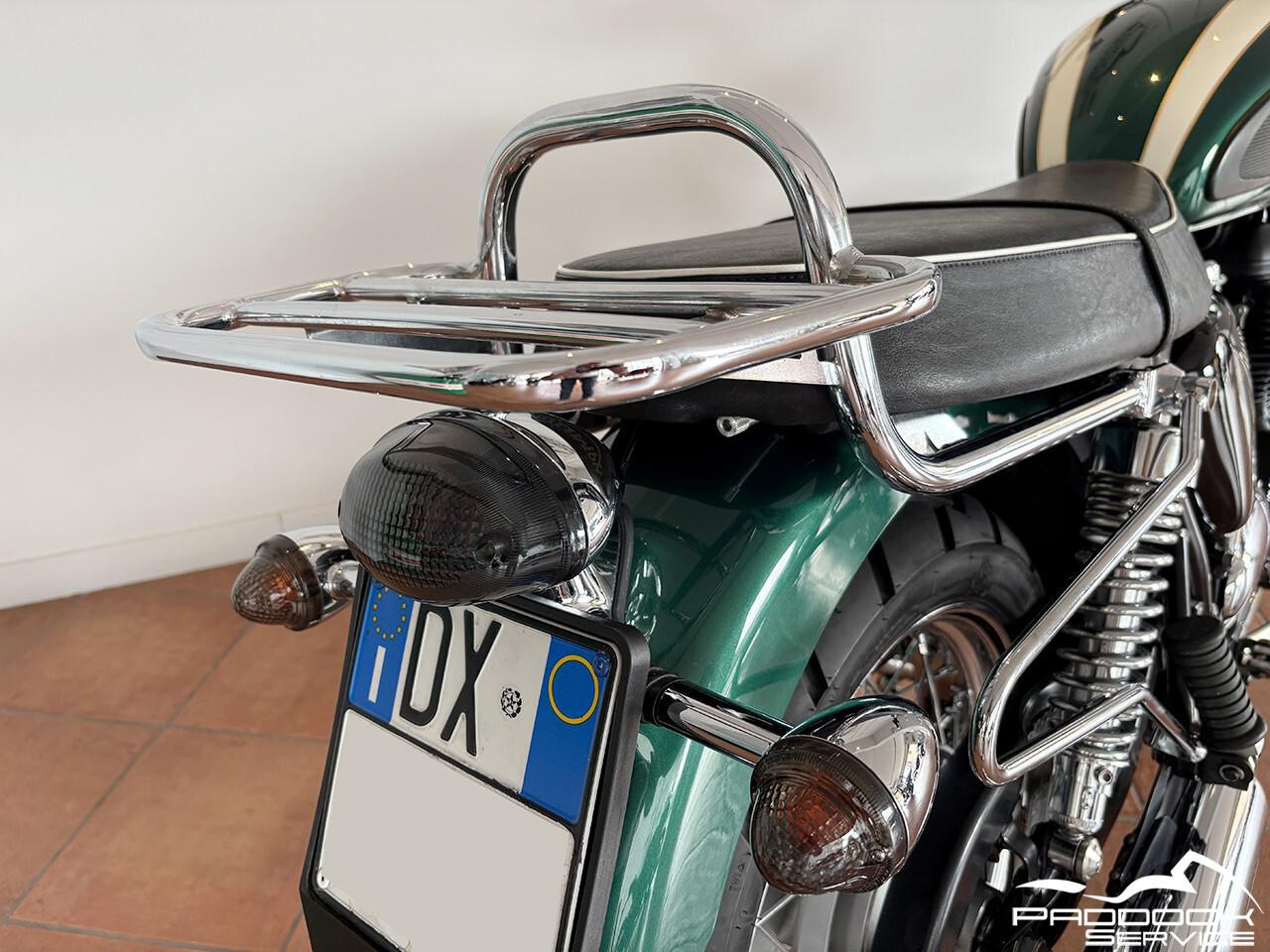 Triumph Bonneville T100 2012 23.120 km Forest green