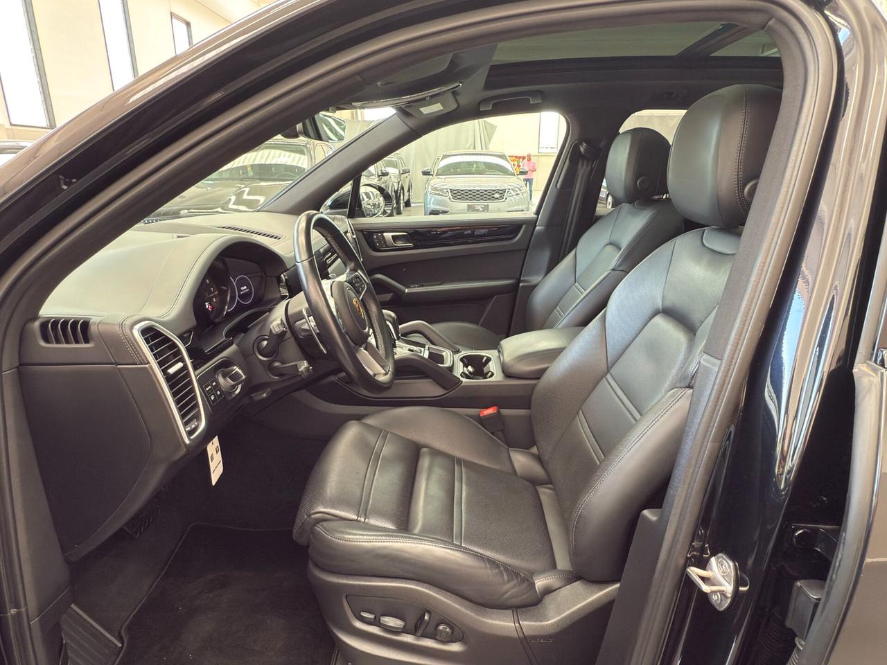 Porsche Cayenne 3.0 V6 FULL OPTIONAL