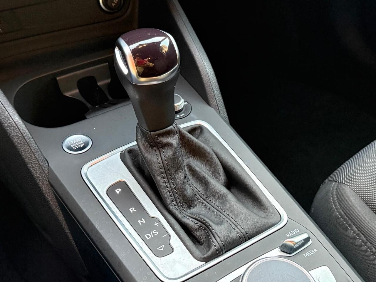 Audi Q2 35 TDI S tronic Business