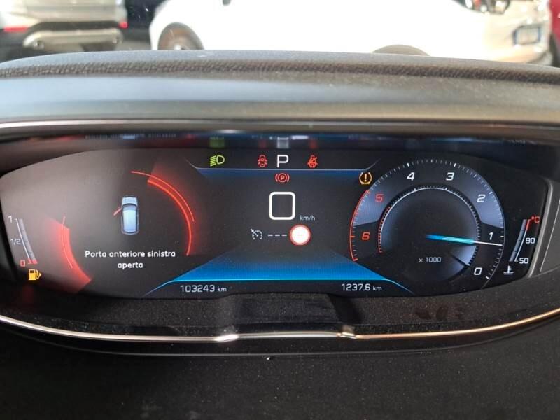 Peugeot 3008 BlueHDi 130 EAT8 Business