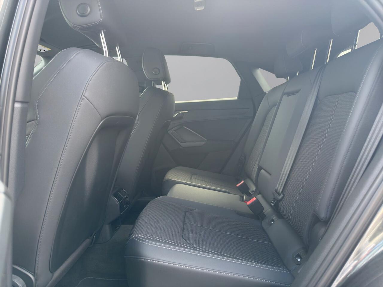 Audi Q3 SPB 35 TDI S line edition