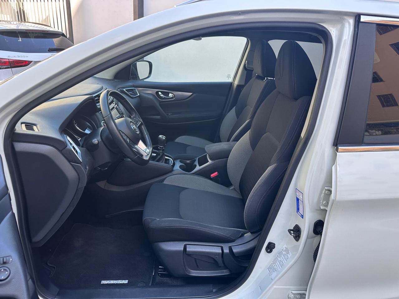Nissan Qashqai 1.5 dCi N-Connecta