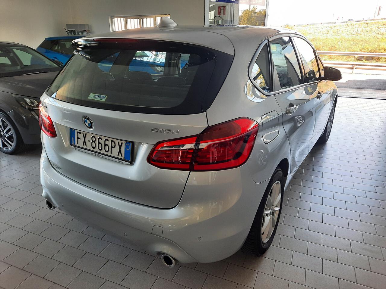 Bmw 2er Active Tourer 218d xDrive Business