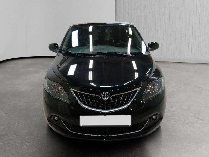 Lancia Ypsilon 1.0 firefly hybrid Platino s&s 70cv
