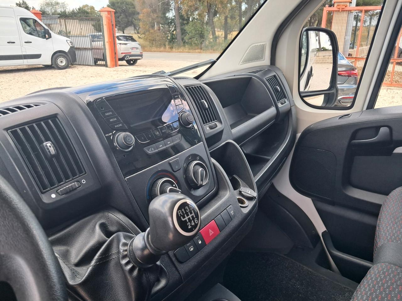 Peugeot Boxer 333 2.2 BlueHDi 140*CLIMA